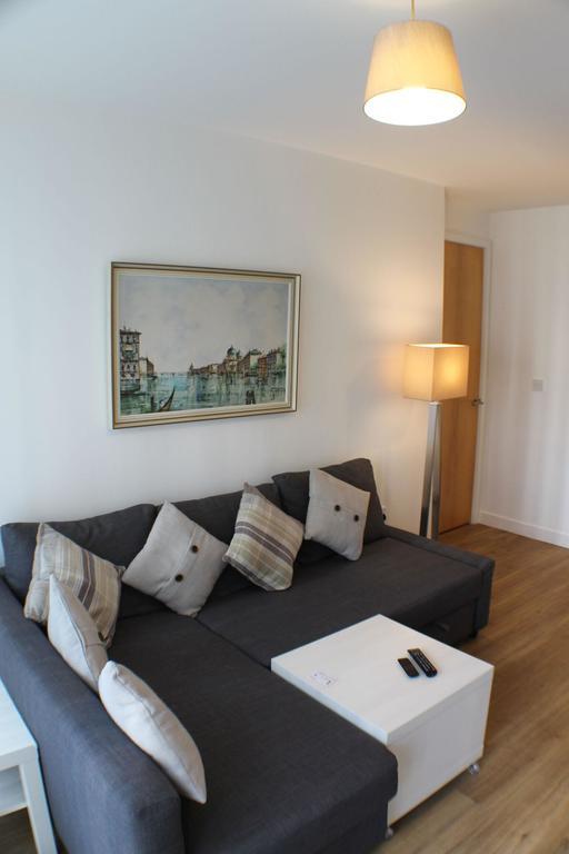 Apartment On Drybrough Crescent 3/6 エディンバラ エクステリア 写真